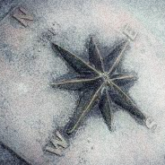 compass rose in the shape of a star of Feanor